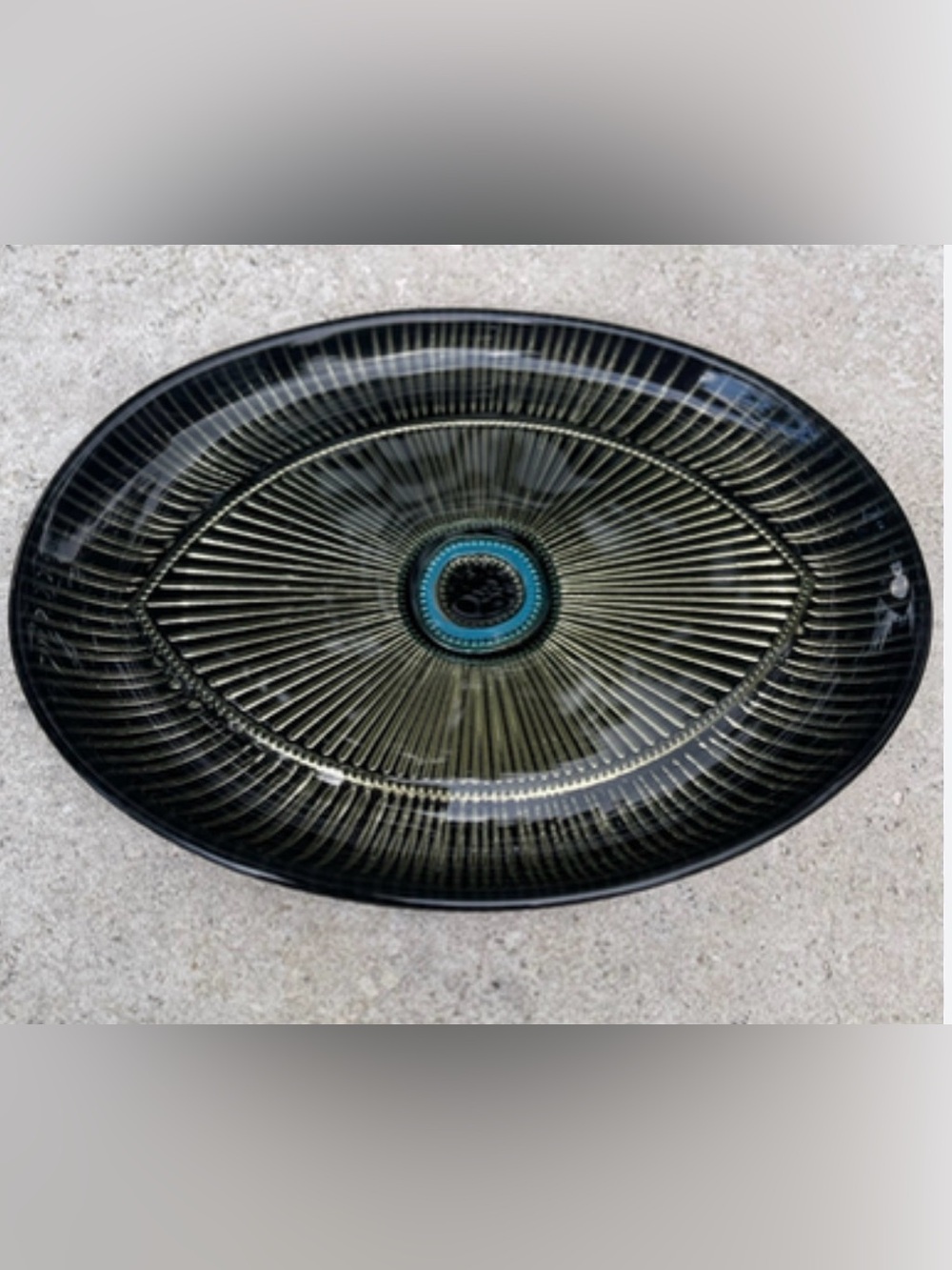 Glass eye plate